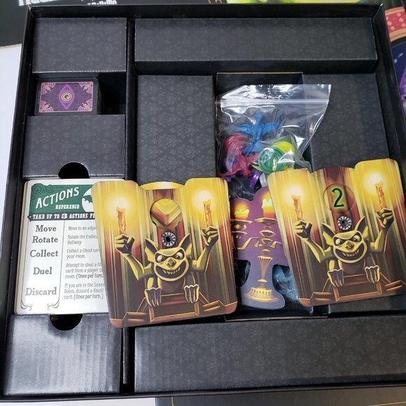Funko Disney The Haunted Mansion Call of the Spirits Board Game Like New Ages 8+ - Picture 3 of 13
